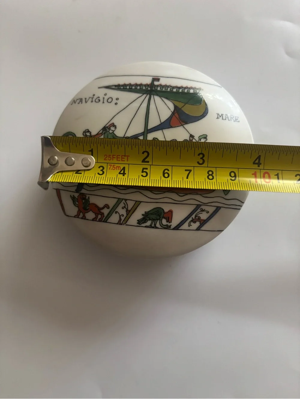 Limoges round trinket